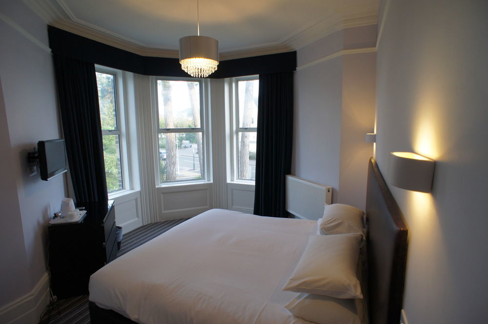 Applewood Hotel Борнмут Екстер'єр фото