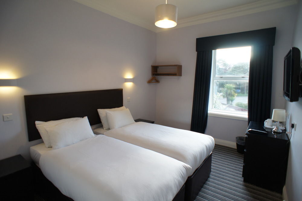 Applewood Hotel Борнмут Екстер'єр фото