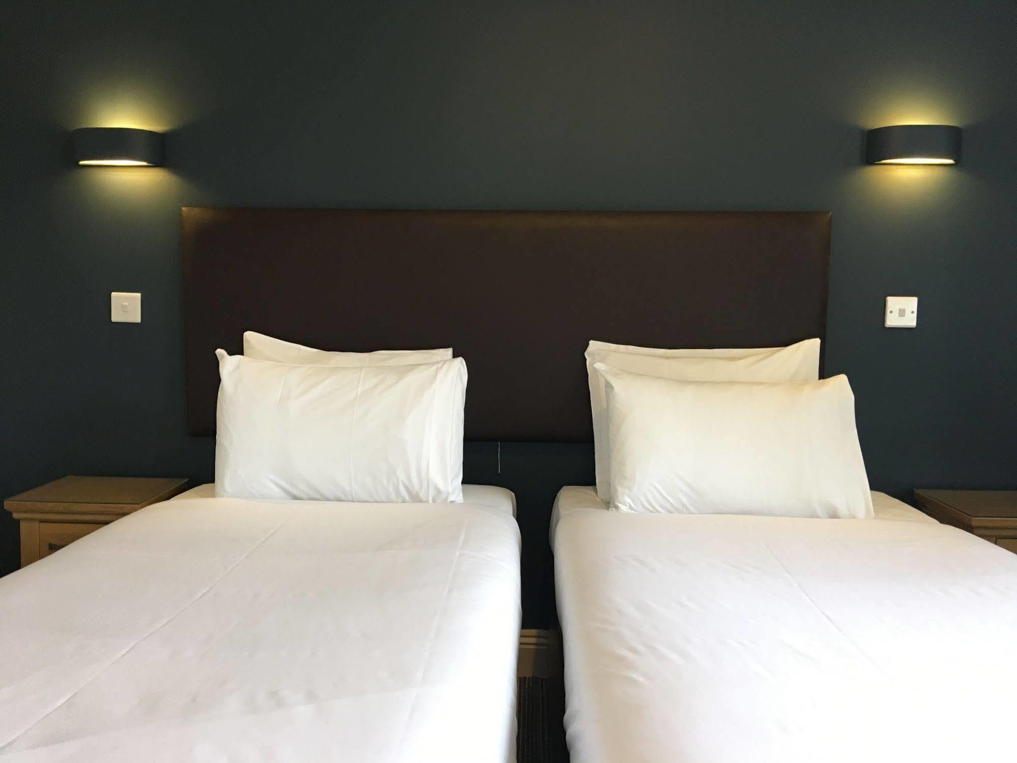 Applewood Hotel Борнмут Екстер'єр фото