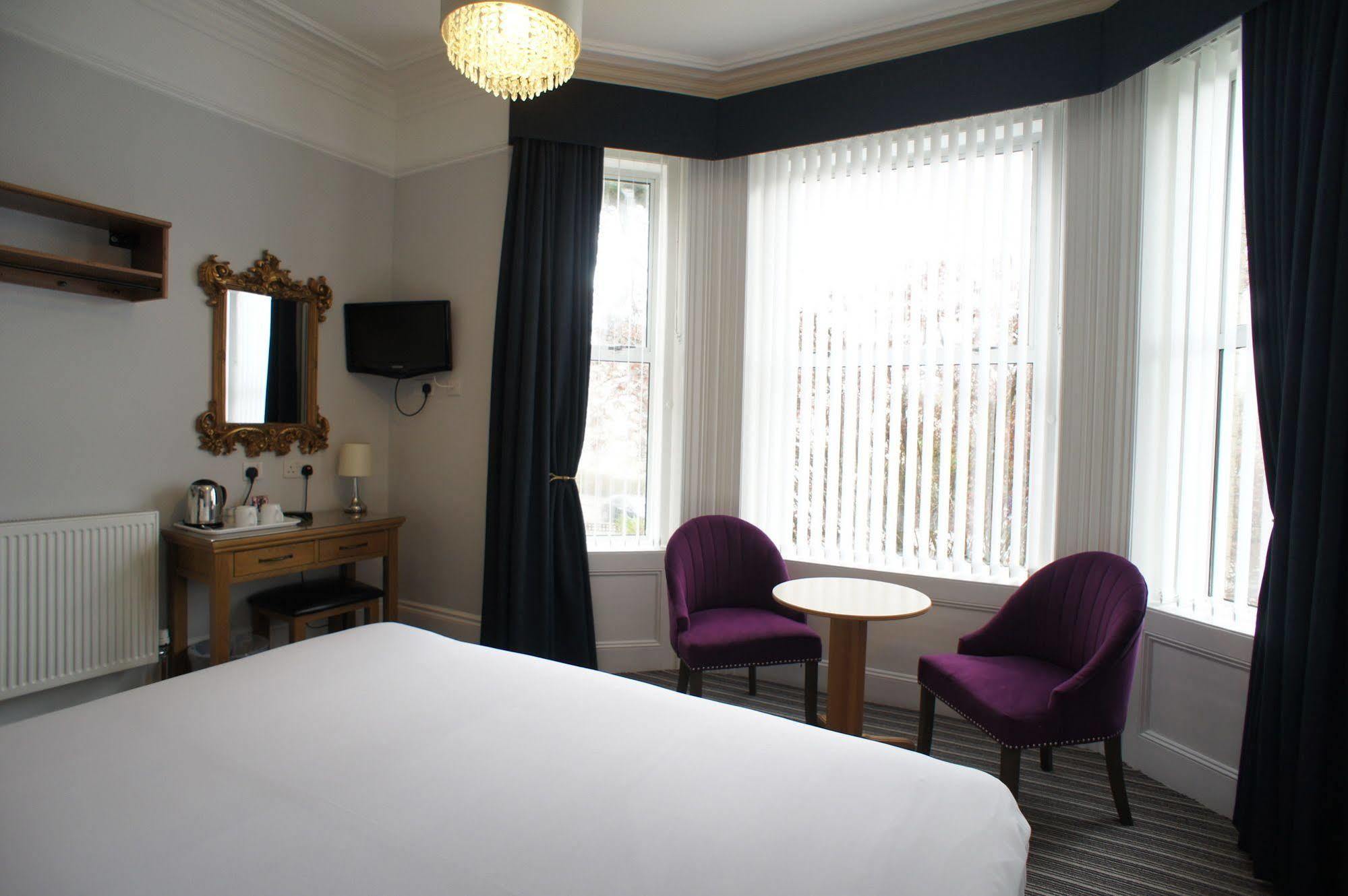 Applewood Hotel Борнмут Екстер'єр фото
